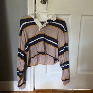 Vintage BDG crop long sleeved top